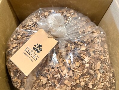 観音寺川 桜並木 スモークチップ【燻製用】 1kg ※沖縄・離島への配送不可