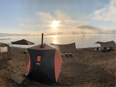 テントサウナペア利用券 全日共通 猪苗代湖 湖畔 | 絶景 フィンランド式 水風呂 猪苗代湖 大自然 充実 設備 アメニティー 大浴場 お手洗い 完備 屋外サウナ アロマオイル ヴィヒタ サウナハット レンタルあり