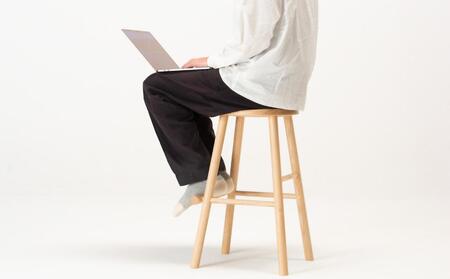 旭川家具 WOWの【log(スツール)】カラー:ナチュラル_03208