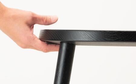 旭川家具 WOWの【log(スツール)】カラー:ブラック_03209