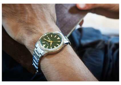 シチズン　腕時計　Cコレクションメンズ　BM8180-71W