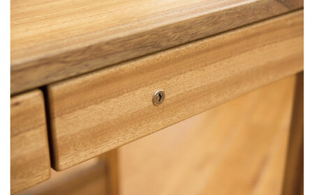 BV-50　【頑固おやじ】一生の宝物。楠の木の優しい香りがする学習机