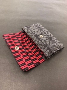 ブランド品に飽きた人へ…着物と小物のコラボ！名刺入れ 大島紬麻の葉柄