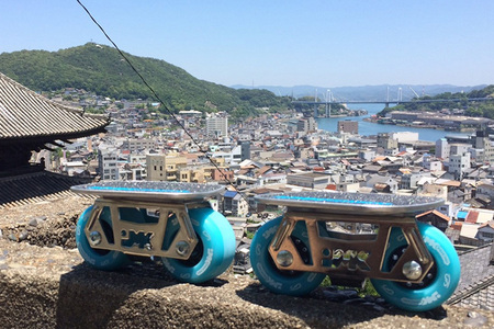 JMKスケート グラフィティ / Black & White