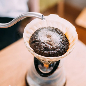 HARIO V60 耐熱ガラス透過ドリッパー 02［VDGR-02-B］ ｜ HARIO ハリオ_FI24