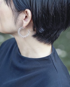 HARIO ピアス ネジリ［HAA-N-001］ ※離島への配送不可｜耐熱 ガラス アクセサリー ハリオ ランプワークファクトリー 職人 繊細 フォーマル カジュアル きれいめ おしゃれ 20代 30代 40代_FM07