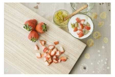 桐のまな板 長方形(M) 20cm 36cm 桐製 まな板 木製 防虫剤 漂白剤 不使用 桐材 天然木 国産 日本製 食器 雑貨 木製まな板 キッチン雑貨 キッチン用品 天然木製 カッティングボード サイズ 天然木まな板 上質 (F16-005)