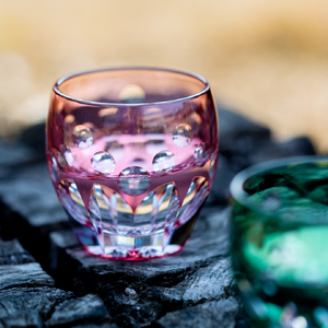 江戸切子 冷酒杯 伝統工芸士作〈桜〉カガミクリスタル | 江戸切子 グラス 茨城県 龍ケ崎市