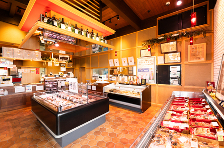 【 下妻金豚 】 ハム ・ ウィンナー 等 詰め合わせ 5種 計2170g