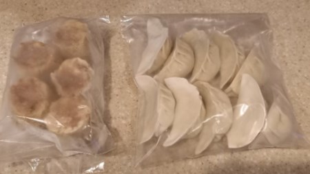 にこにこセット（ 焼売 5個と 餃子 15個セット）