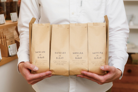 2025年度限定　ふるさと納税専用コーヒー豆　KASHIMA 12 アロマ・ビターブレンド飲み比べセット　豆のまま 1kg(500g×2回発送)（KV-143）