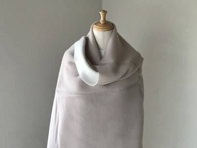 日本製 カシミヤ100% 大判リバーシブルショール アイボリー/SOベージュ RF607