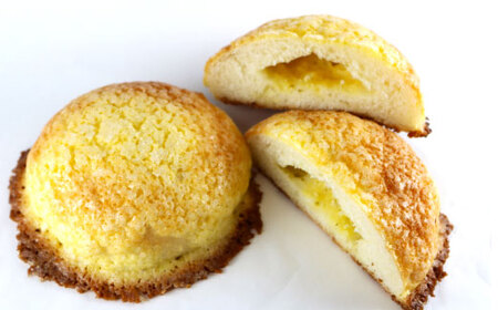 パン工房ぐるぐる 奥久慈卵のとろ～りクリームパン 5個 究極の塩バターメロンパン 4個 合計9個セット クリームパン メロンパン スイーツ パン お土産 お取り寄せ 冷凍 プレゼント 食べ物 ギフト お中元 冷凍パン お取り寄せスイーツ 美味しい