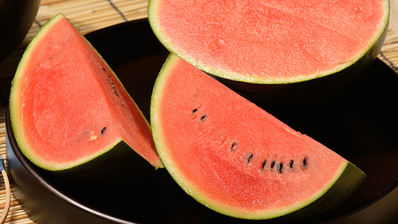 【 JA北つくば 】 黒こだますいか 「 誘惑のひとみ 」 1玉