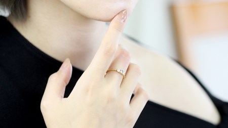 桜ピンクのラウンドブリリアンカットリング ダイヤモンド ピンクダイヤ K18  [AH047sa]