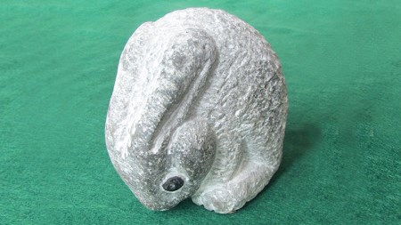 石の彫刻うさぎ 置物 オブジェ うさぎ 動物 彫刻 インテリア プレゼント [AP015sa]