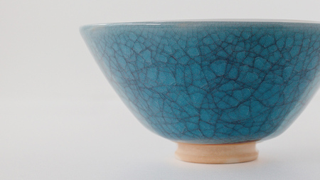 【氷裂貫入青瓷】抹茶茶碗 （小野寺裕司 作）