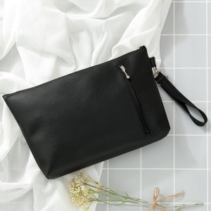 ブラック おむつポーチ Occhi 抗菌 抗菌 防臭 機能付 オムツポーチ おしりふきケース 大きめ おしり拭き おむつケース かわいい シンプル おしゃれ Teesブランド 出産祝い おしりふき内蔵 クラッチ 茨城県つくばみらい市 ふるさと納税サイト ふるなび