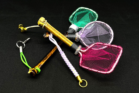 タモ網型キーホルダー 3個セット メダカ タモ 網 キーホルダー セット めだか タモ網 手作り 天然素材 高品質 軽量 耐久 飼育 83-M