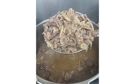 639 常陸牛 牛すじ ボイル 250g×4パック（スープ500g付き）【茨城町農業公社】