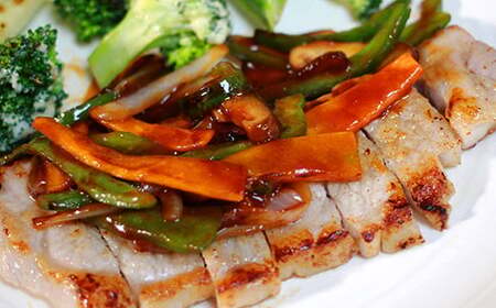 豚ロース 1.2kg 生姜焼き・炒め物など～北海道駒ヶ岳ポーク～＜酒仙合縁 百将＞ 森町 豚肉 生姜焼き 炒め物 ロース 北海道産 ふるさと納税 北海道 mr1-0319