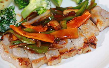 豚ロース 1.2kg とんかつ・ポークソテーなど～北海道駒ヶ岳ポーク～＜酒仙合縁 百将＞ 森町 豚肉 とんかつ ポークソテー ロース 北海道産 ふるさと納税 北海道 mr1-0321