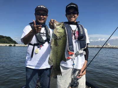 霞ヶ浦ダンディー村川勇介と行く霞ヶ浦ボートフィシング体験チケット（２名様分）１日コース