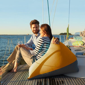 Yogibo Zoola Pyramid (ヨギボー ズーラ ピラミッド) 【サンシャイン】 境町ヨギボー ヨギボー Pyramidヨギボー Yogibo yogibo Zoola 耐水 屋外 接触冷感 冷感 耐光 K2369