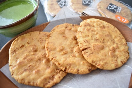 なつかしいおいしさ【えびせんべい】28枚入り