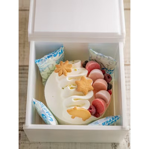 <栃木県/Vivo>ベリーミルクのジェラートケーキ(アイスケーキ)※北海道・沖縄・離島・九州・山口県への配送不可