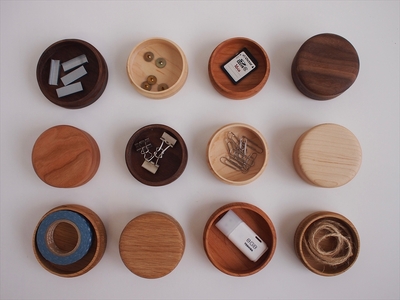 【小箱マカロン70サイズ オーク】旋盤の「削る」技術を利用した小さな丸い箱 国産 建彦木工 直径70mm×30mm【栃木県足利市】 F7Z-701