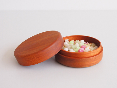 【小箱マカロン70サイズ　メープル】旋盤の「削る」技術を利用した小さな丸い箱　国産　建彦木工　直径70mm×30mm【栃木県足利市】 F7Z-702