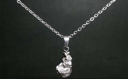 カンポデルシエロ隕石のネックレス F7Z-1327