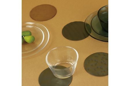 ALART〈アルアート〉　Signage コースター６枚セット　（グレー３枚・ゴールド３枚） テーブルウェア　モデルルーム等で使用多数