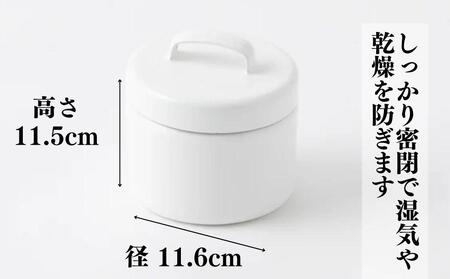 にちにち道具 ラウンドキャニスター Sサイズ　琺瑯でできた 円形のフタ付き 保存容器　00307556