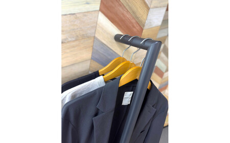 ステンレス ハンガーラック インテリア  リビング 応接室 スタイリッシュ【雑貨 日用品 人気 おすすめ 】