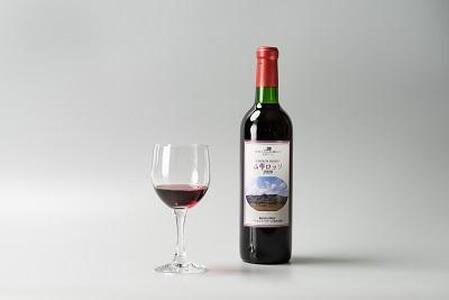 山雫ロッソ:地元産ぶどう100%の赤ワイン(720ml)【お酒 さけ 人気 おすすめ ギフト】