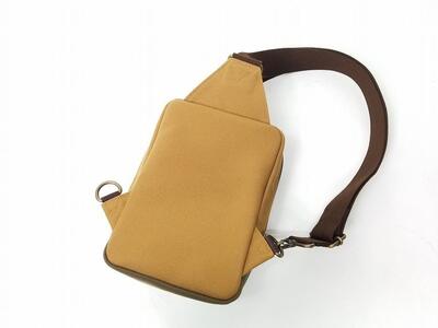 【いちひこ帆布】 ボディバッグ/キャメル【かばん ファッション 人気 おすすめ 】