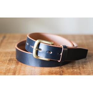 【minca】幅35mmベルト/34インチ  栃木レザーの希少な「ハーネスレザー」使用の贅沢な1枚革のレザーベルト/ネイビー/HL-B02/NAVY/minca　575【小物 ファッション 人気 おすすめ 】