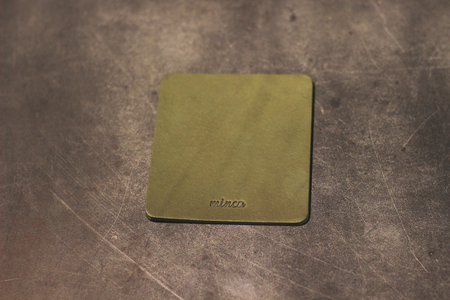 【minca】栃木レザーのコースター4枚セット  自宅、オフィス、キャンプシーンでのカフェタイムに/オリーブ　667【日用品 人気 おすすめ 】