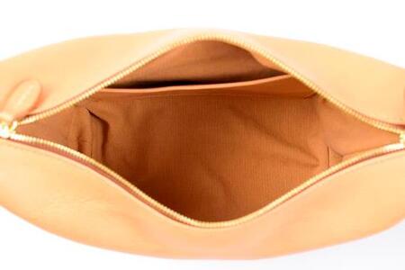 【minca】】栃木レザーのショルダーバッグ02M 斜めがけ コンパクトサイズ/Shoulder bag 02M/チョコ　533【かばん ファッション 人気 おすすめ 】