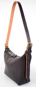 【minca】】栃木レザーのショルダーバッグ02M 斜めがけ コンパクトサイズ/Shoulder bag 02M/ブラック　533【かばん ファッション 人気 おすすめ 】