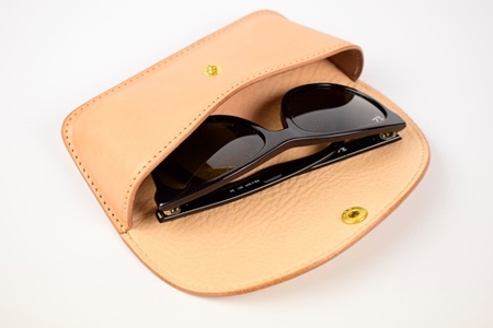 【minca】栃木レザーのメガネケース 本革 /Glasses case 01/タン(生成)　525【ファッション 人気 おすすめ 】