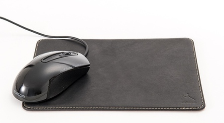 【minca】栃木レザーの本革マウスパッド  職人による手磨き/Mouse pad 01/ブラック　780【雑貨 日用品 人気 おすすめ 】