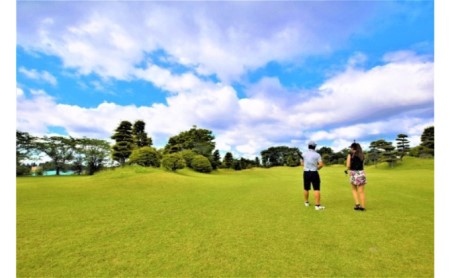 ショートコース1日ラウンド＆ランチ券（2名様） チケット・ゴルフ場利用権 スポーツ リフレッシュ 