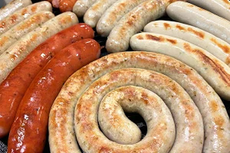 日光ひみつ豚のIFFA金賞生ソーセージとスモークソーセージ6種詰め合わせ｜日光ひみつ豚 SPF豚 生ソーセージ 生ウインナー 腸詰め 詰め合わせ 食べ比べ 国際コンテスト受賞 お取り寄せグルメ ホームパーティ ビールに合う ワインに合う ギフト 贈答用 BBQ 栃木 日光 ふるさと納税 [0655]