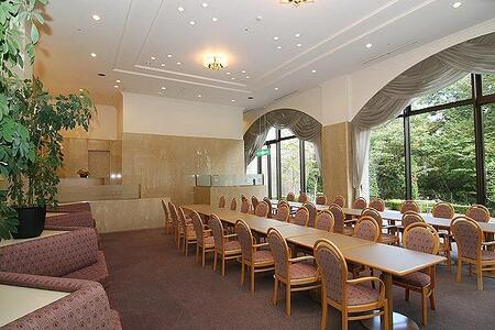 那須野ヶ原ベルビューホテル 宿泊割引券(30,000円分)