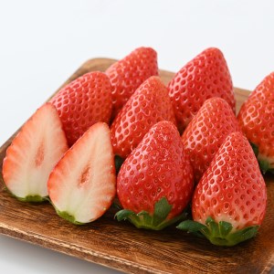 <先行予約> 鬼怒川の恵みをたっぷり受けた 栃木県上三川(かみのかわ)町産 スカイベリー【2パック】 いちご イチゴ 苺 スカイベリー ※2026年1月中旬~3月中旬頃に順次発送予定 ※離島への配送不可