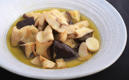 天然なまず(切り身) 北関東の清流「那珂川産」 300g~400g 真空冷凍 | ナマズ ナマズ ナマズ ナマズ ナマズ