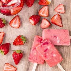 フルーツパーラーMib-TOWN 栃木県産「とちあいか」の苺まるごとアイスキャンディー10本セット